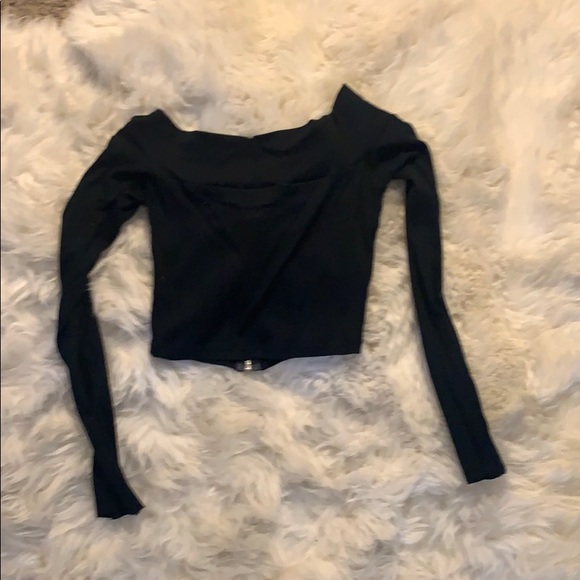 Zara cropped off the shoulder top - Picture 3 of 4